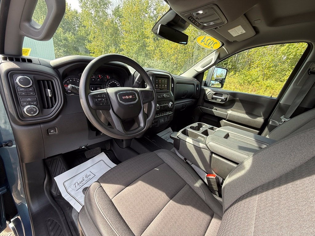 2024 GMC Sierra 1500 Pro
