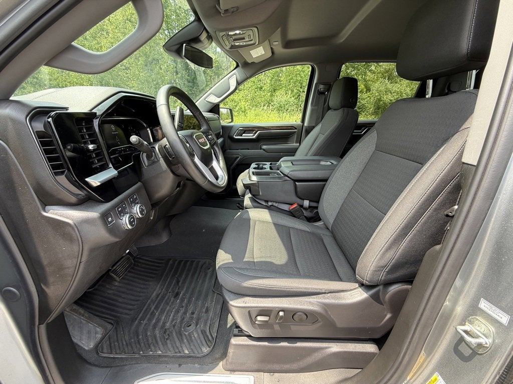 2024 GMC Sierra 1500 SLE