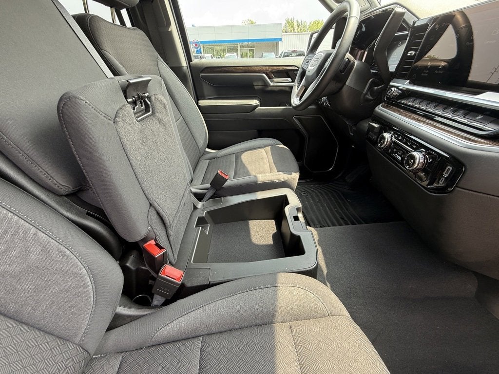 2024 GMC Sierra 1500 SLE