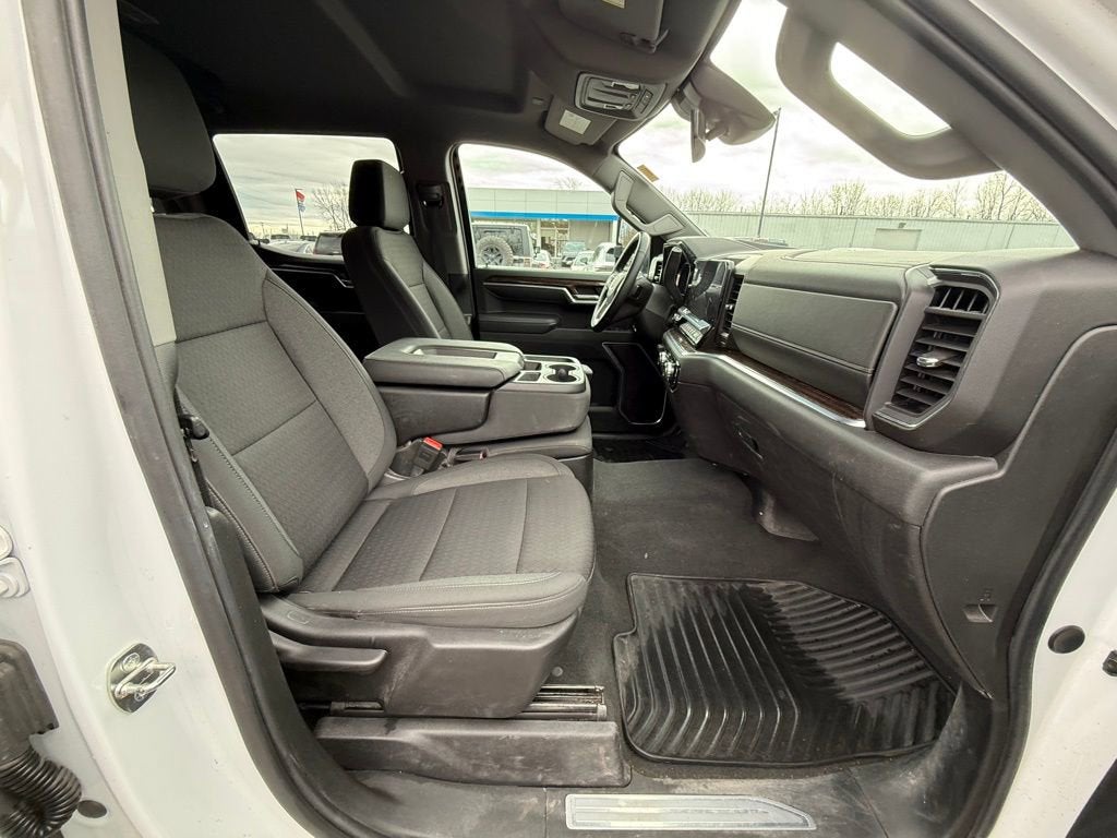 2024 GMC Sierra 1500 SLE