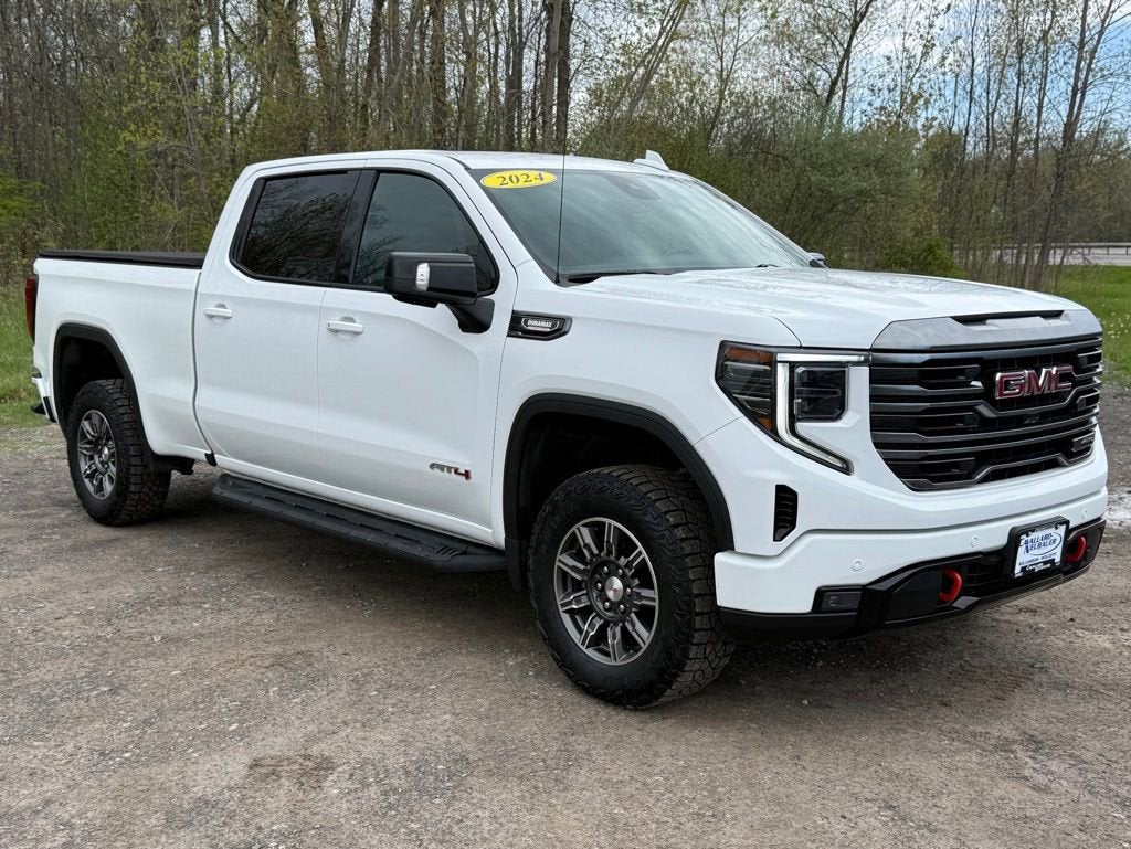2024 GMC Sierra 1500 AT4