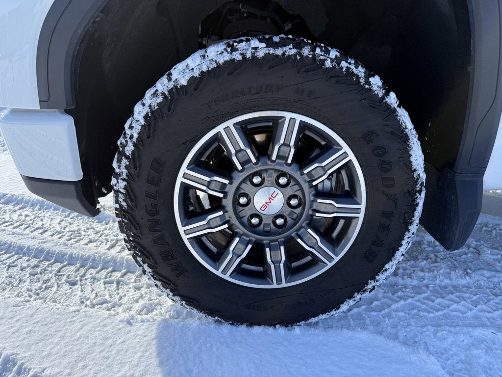 2025 GMC Sierra 1500 AT4