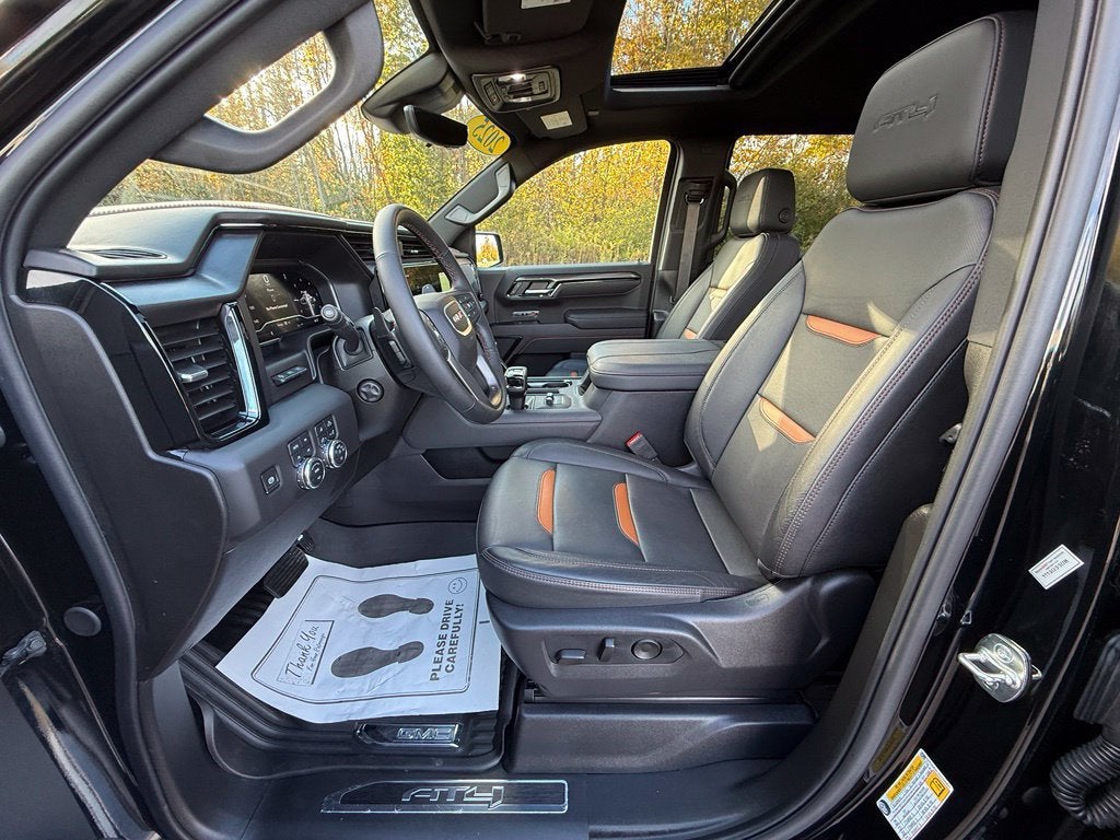 2025 GMC Sierra 1500 AT4