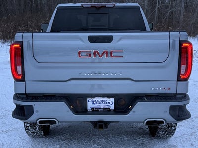 2025 GMC Sierra 1500 AT4