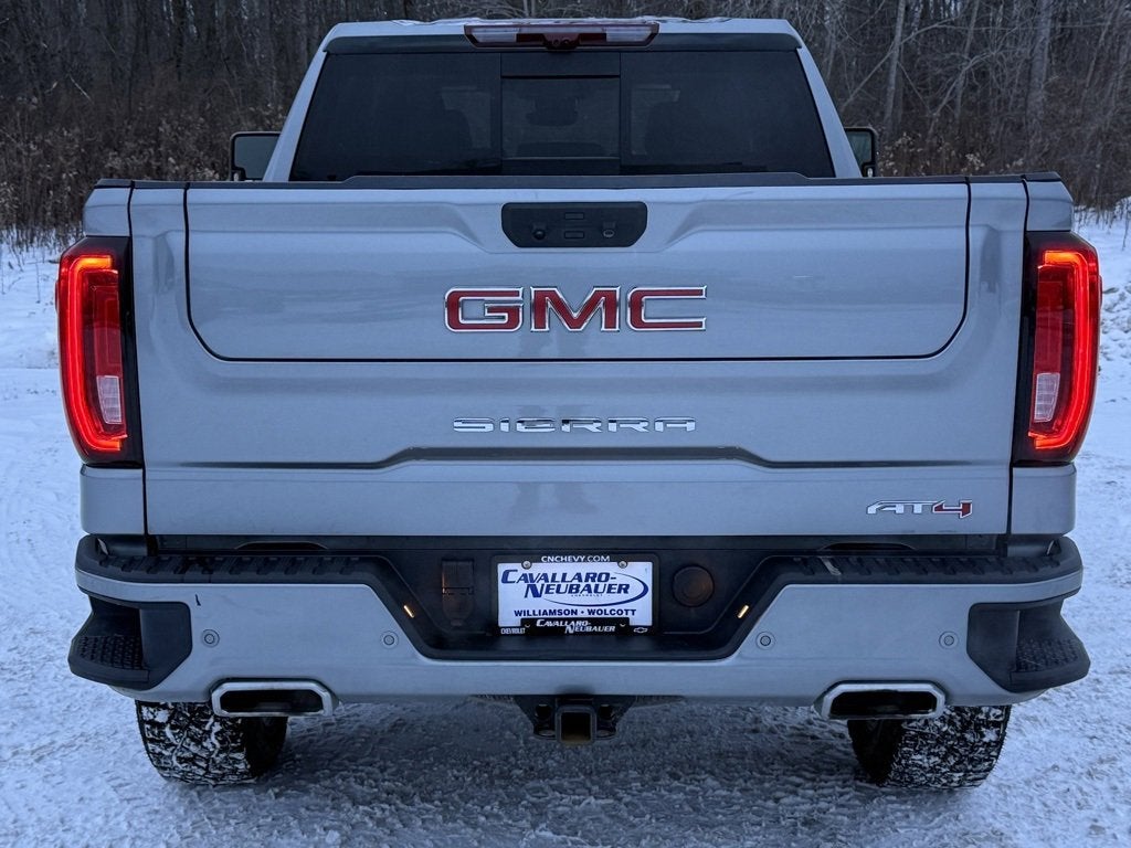 2025 GMC Sierra 1500 AT4
