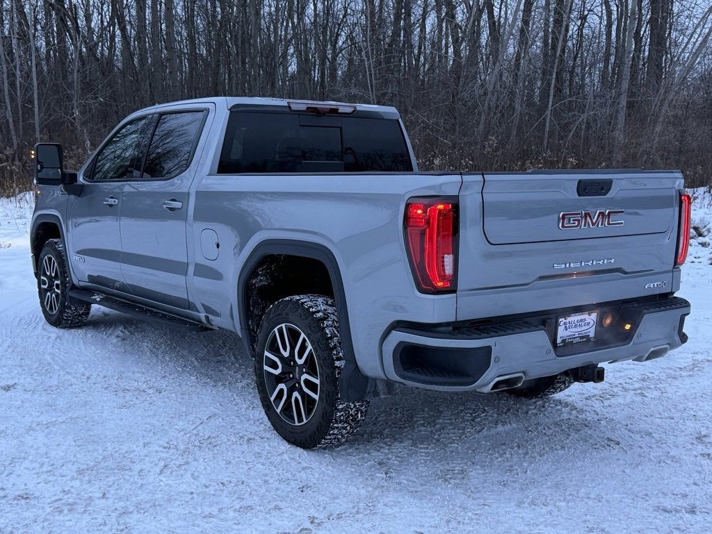 2025 GMC Sierra 1500 AT4