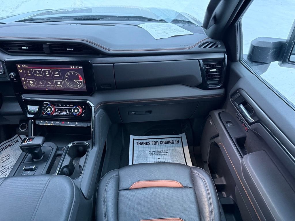 2025 GMC Sierra 1500 AT4