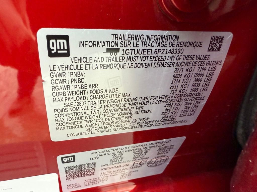 2023 GMC Sierra 1500 AT4