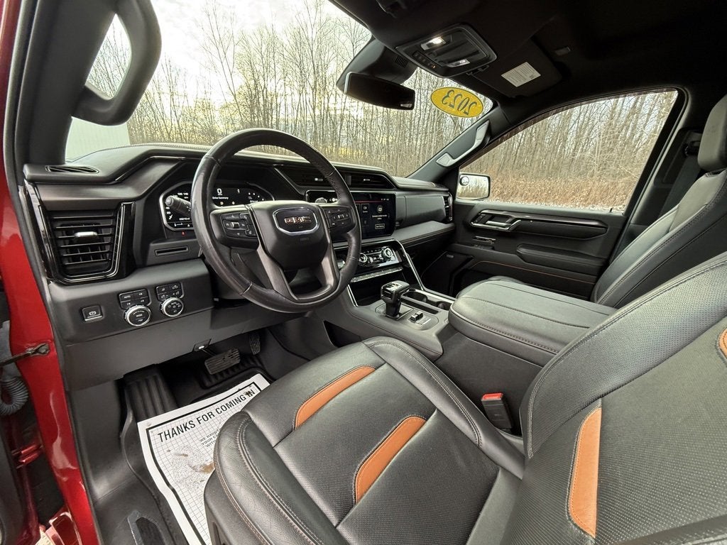 2023 GMC Sierra 1500 AT4