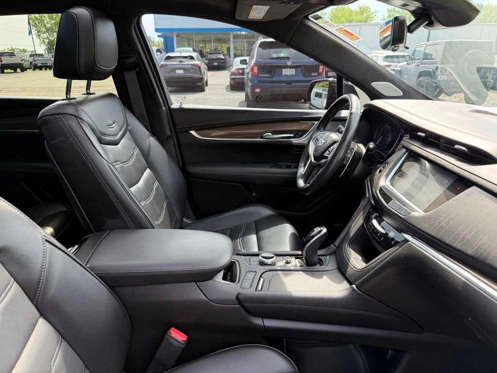 2024 Cadillac XT5 Sport