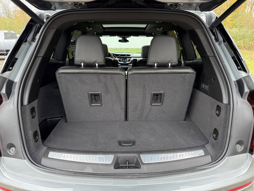 2025 Cadillac XT6 Premium Luxury