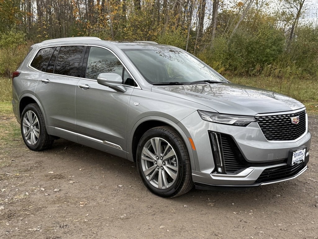 2025 Cadillac XT6 Premium Luxury