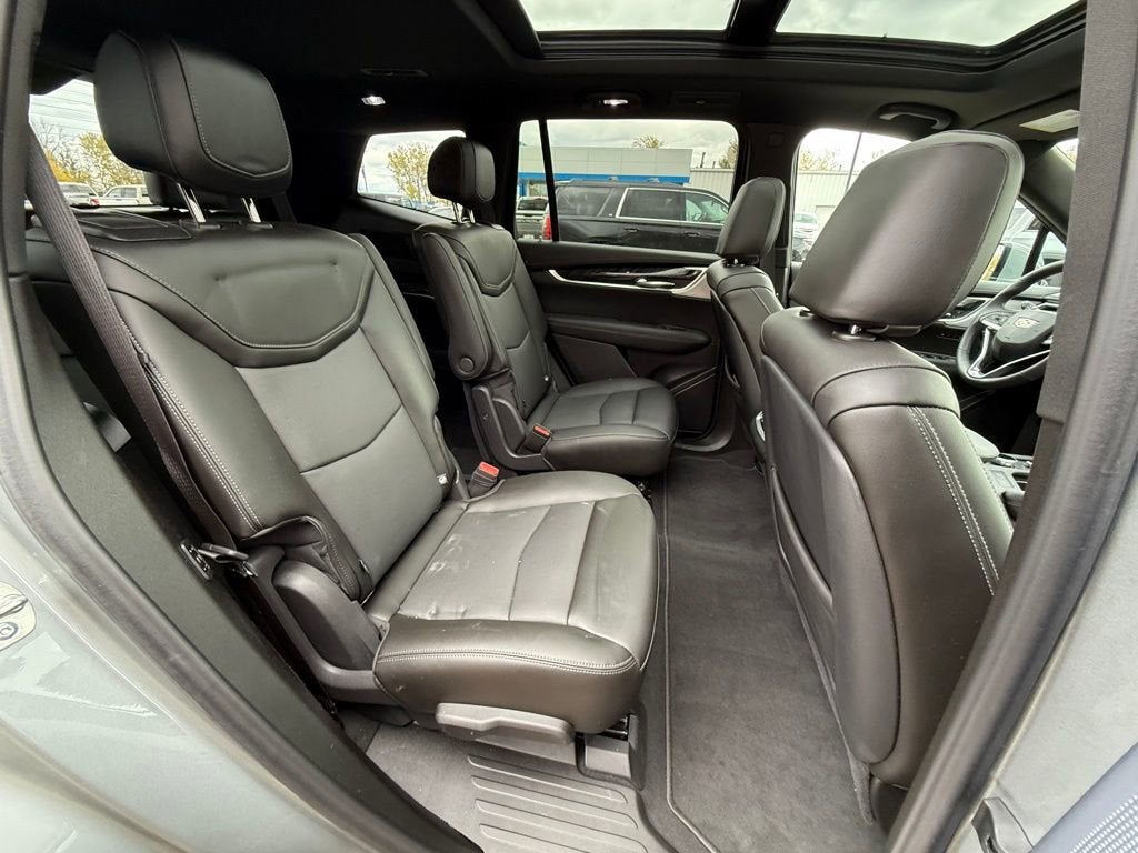 2025 Cadillac XT6 Premium Luxury