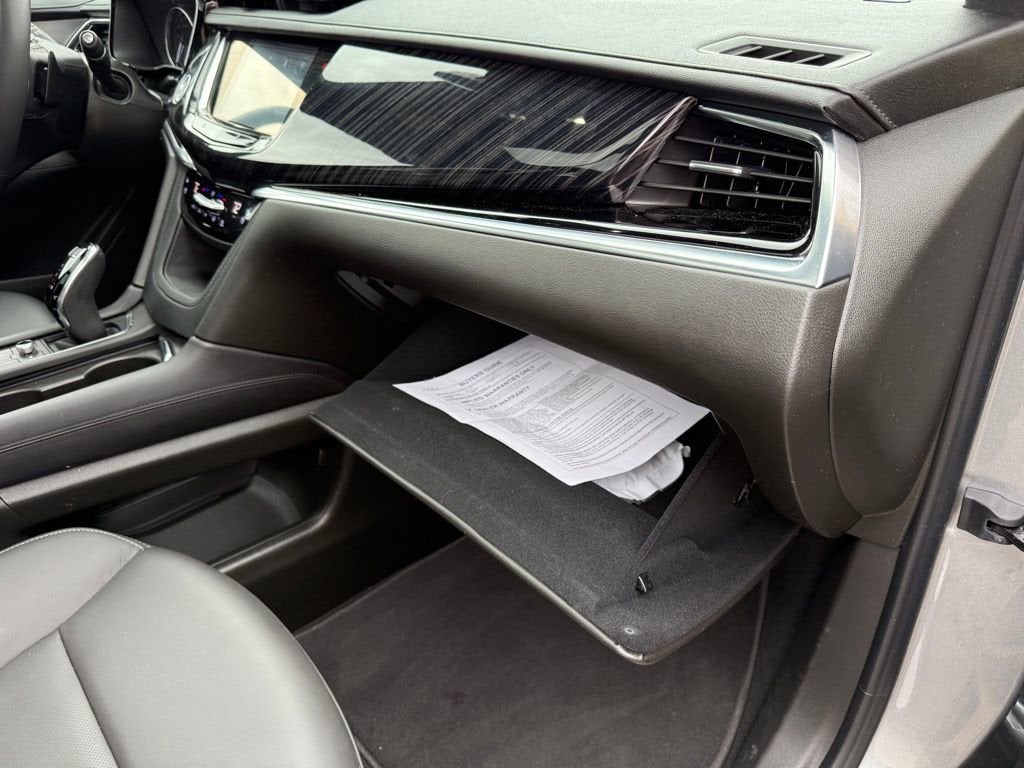 2025 Cadillac XT6 Premium Luxury