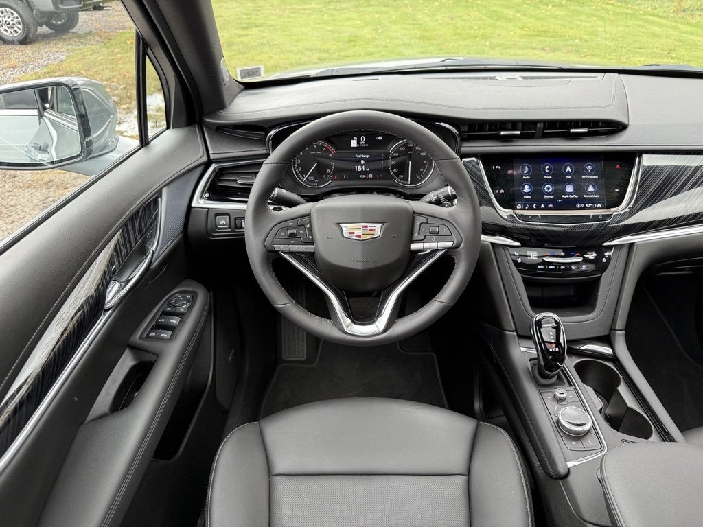 2025 Cadillac XT6 Premium Luxury