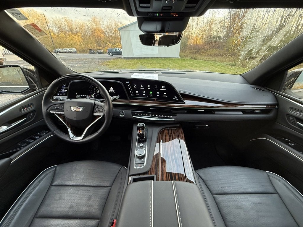 2024 Cadillac Escalade Premium Luxury