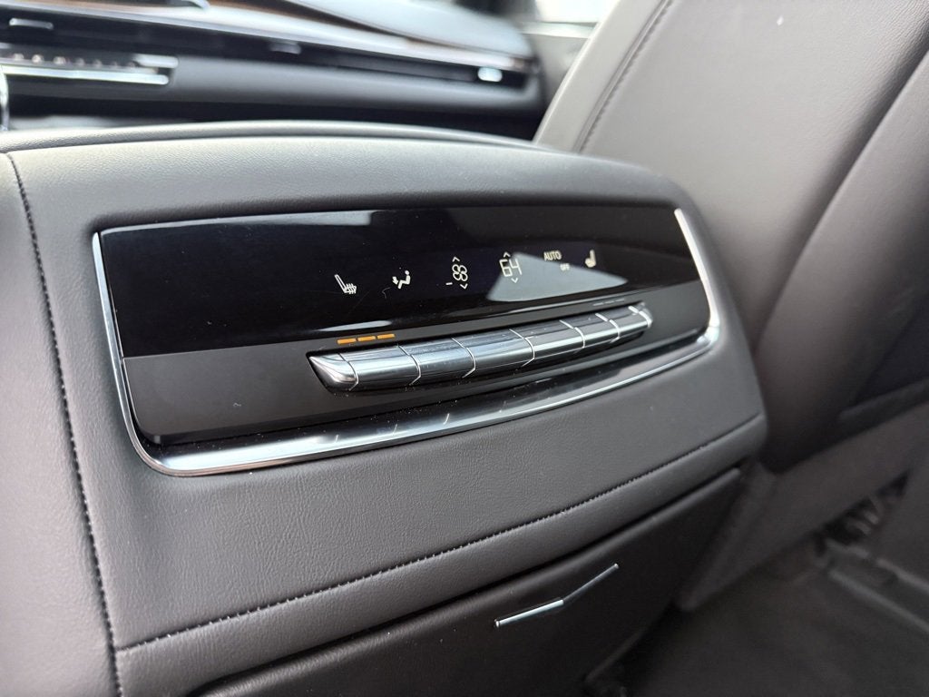 2024 Cadillac Escalade Premium Luxury