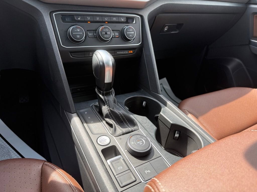 2021 Volkswagen Atlas 3.6L V6 SE w/Technology