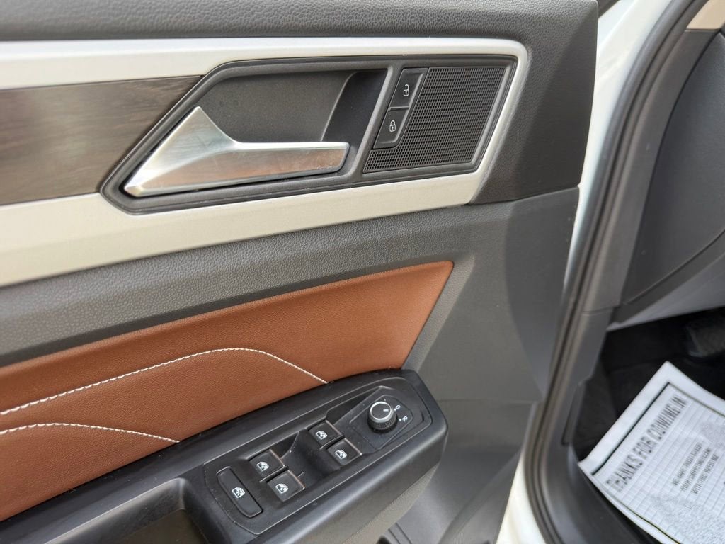 2021 Volkswagen Atlas 3.6L V6 SE w/Technology