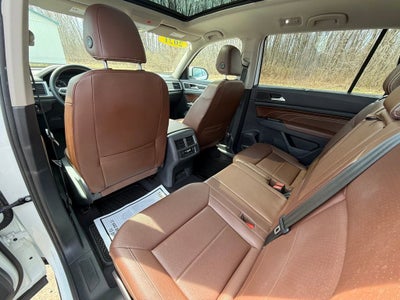 2021 Volkswagen Atlas 3.6L V6 SE w/Technology