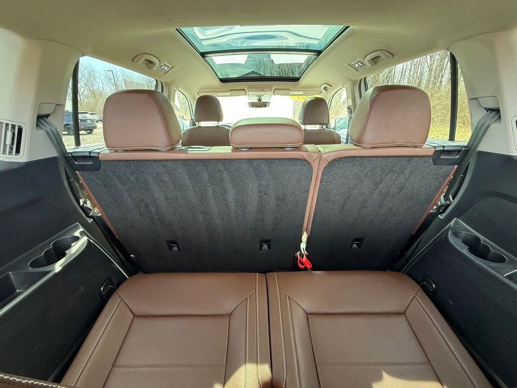 2021 Volkswagen Atlas 3.6L V6 SE w/Technology