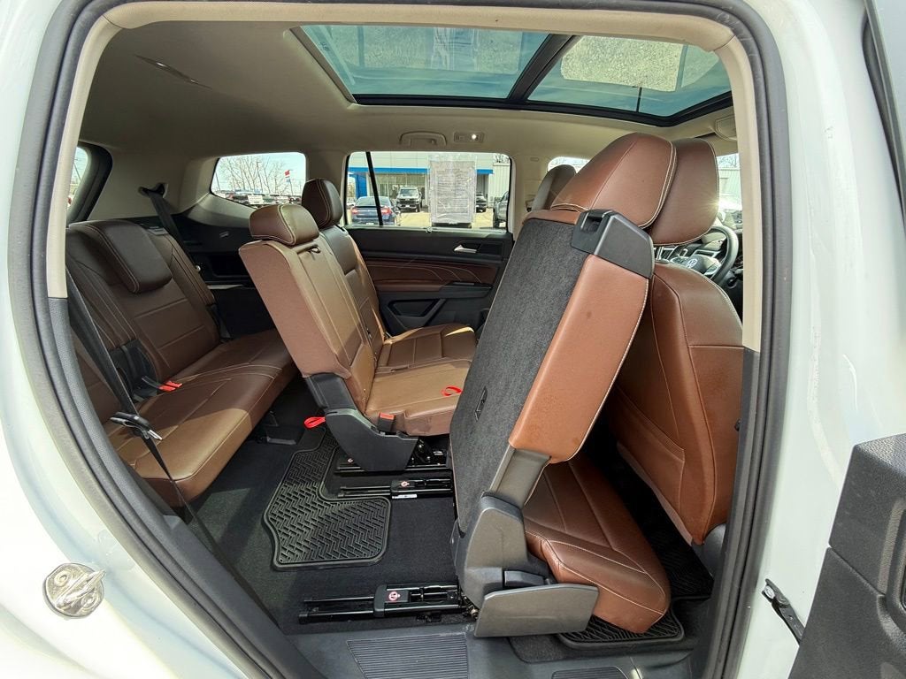 2021 Volkswagen Atlas 3.6L V6 SE w/Technology