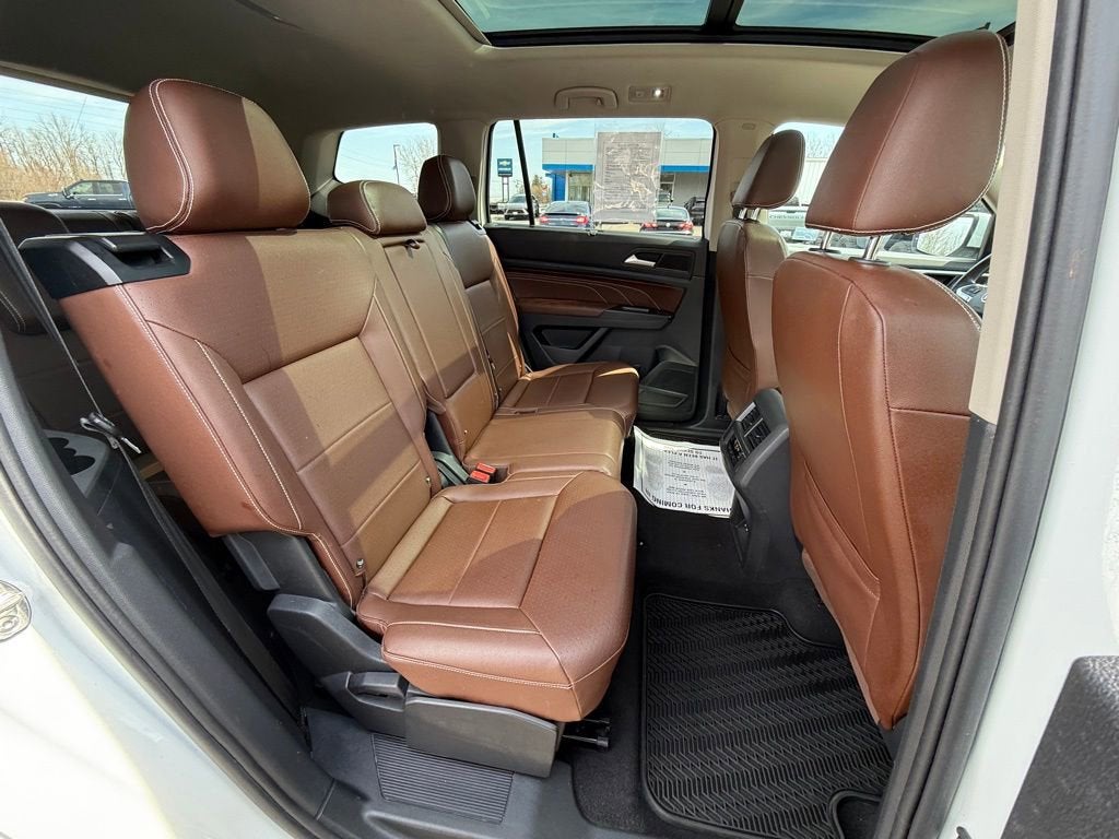 2021 Volkswagen Atlas 3.6L V6 SE w/Technology