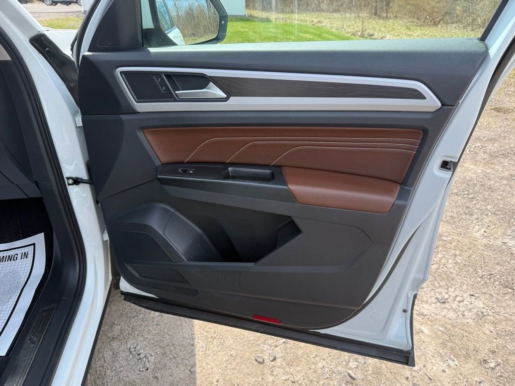 2021 Volkswagen Atlas 3.6L V6 SE w/Technology