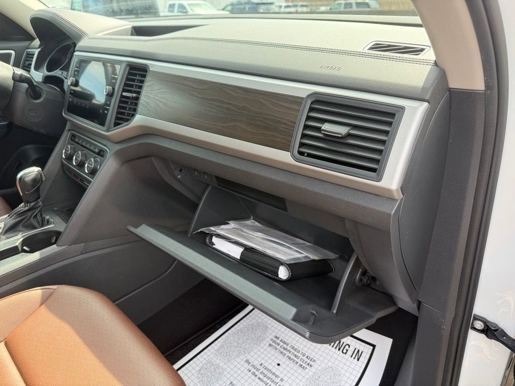 2021 Volkswagen Atlas 3.6L V6 SE w/Technology