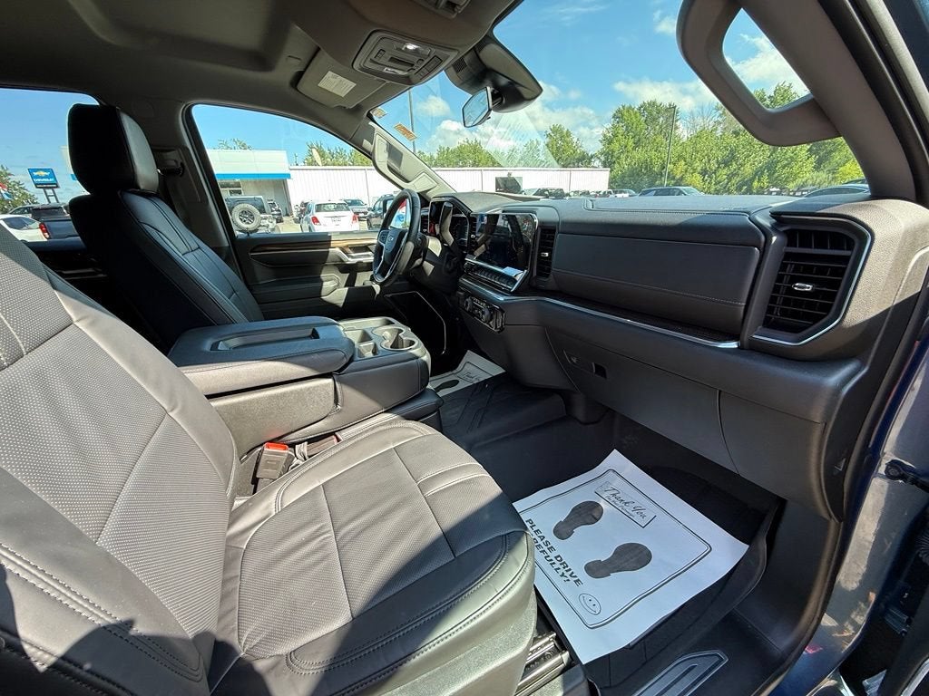 2024 Chevrolet Silverado 1500 LT