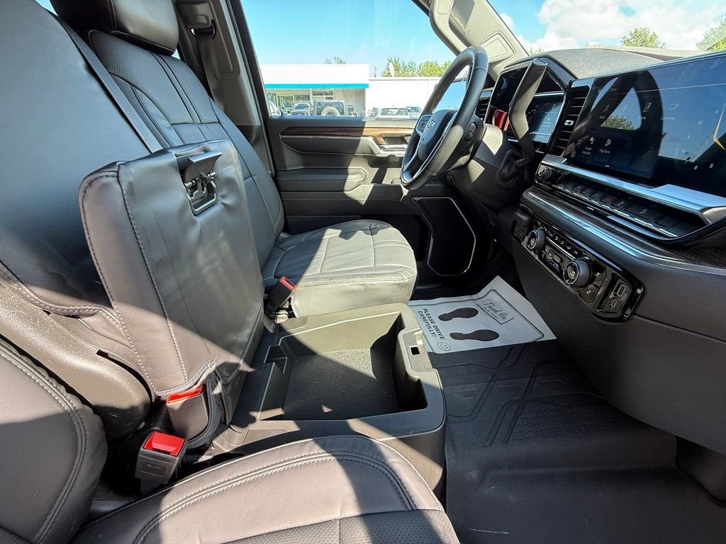2024 Chevrolet Silverado 1500 LT