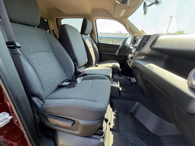 2019 RAM 2500 Tradesman Crew Cab 4x4 6'4" Box