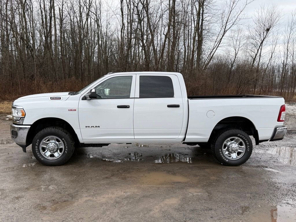 2020 RAM 2500 Tradesman Crew Cab 4X4 6'4" Box