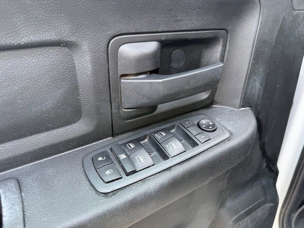 2020 RAM 2500 Tradesman Crew Cab 4X4 6'4" Box