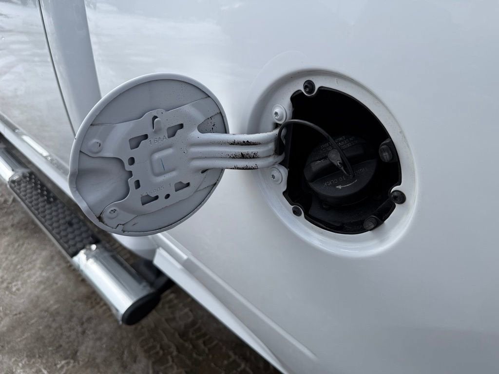 2020 RAM 2500 Tradesman Crew Cab 4X4 6'4" Box