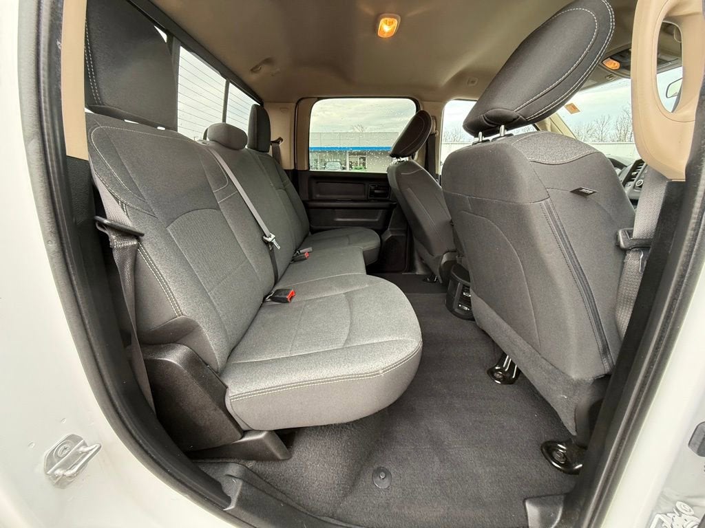 2020 RAM 2500 Tradesman Crew Cab 4X4 6'4" Box