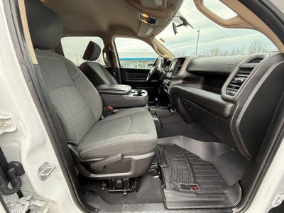 2020 RAM 2500 Tradesman Crew Cab 4X4 6'4" Box