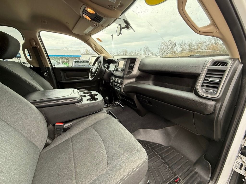 2020 RAM 2500 Tradesman Crew Cab 4X4 6'4" Box