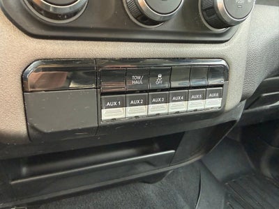 2020 RAM 2500 Tradesman Crew Cab 4X4 6'4" Box