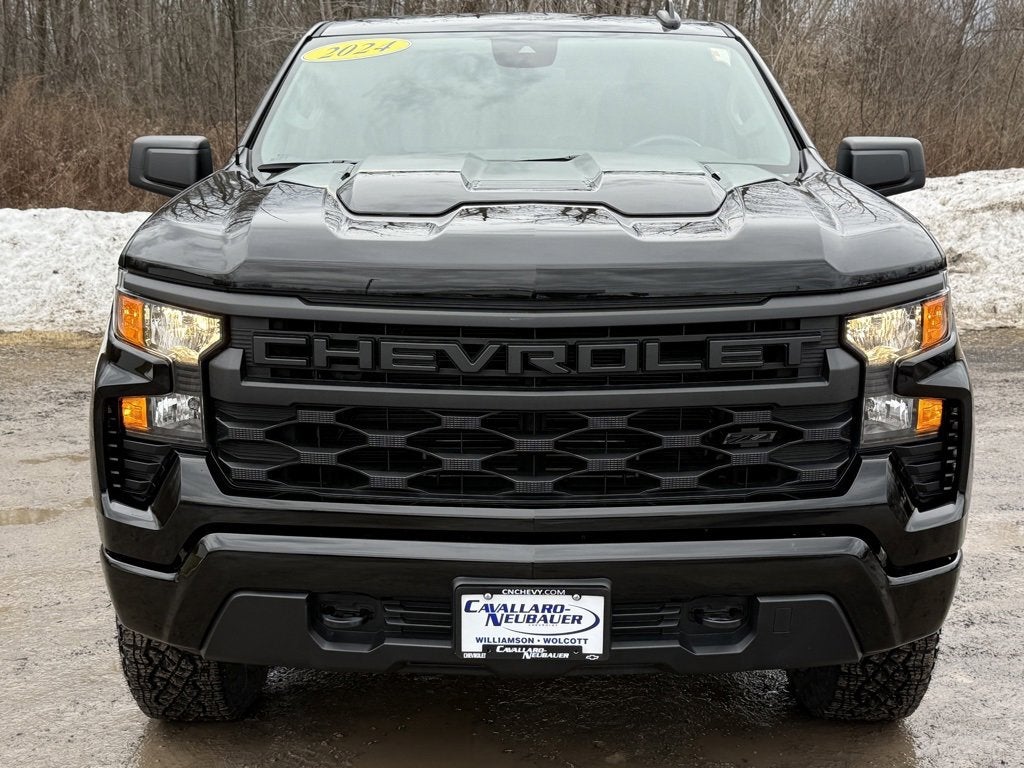 2024 Chevrolet Silverado 1500 Custom Trail Boss