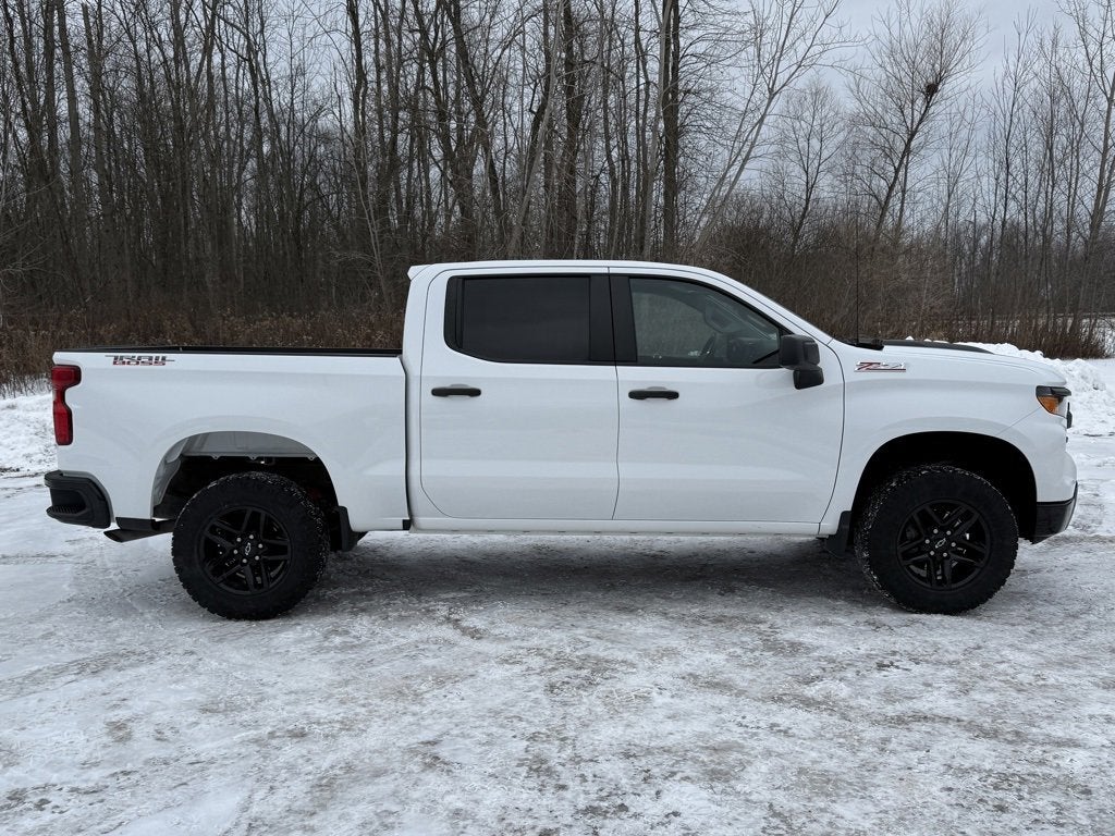 2022 Chevrolet Silverado 1500 Custom Trail Boss