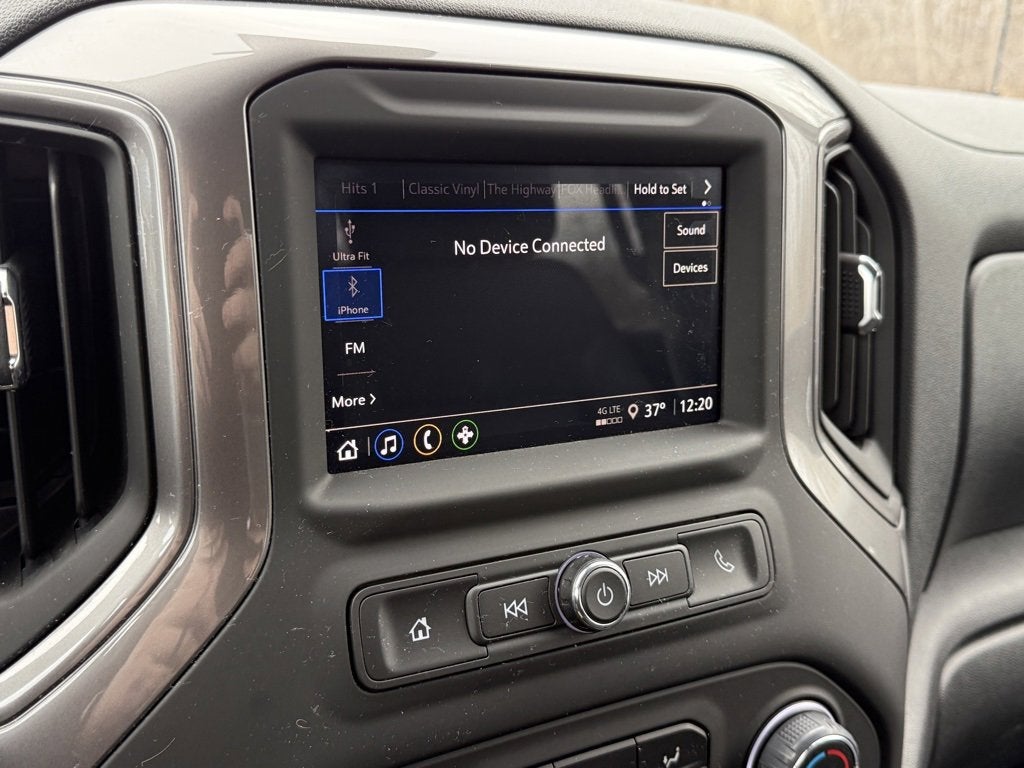 2022 Chevrolet Silverado 1500 Custom Trail Boss