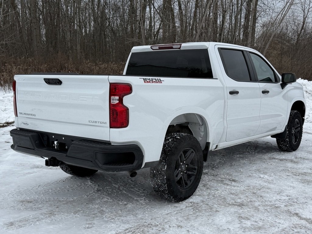 2022 Chevrolet Silverado 1500 Custom Trail Boss