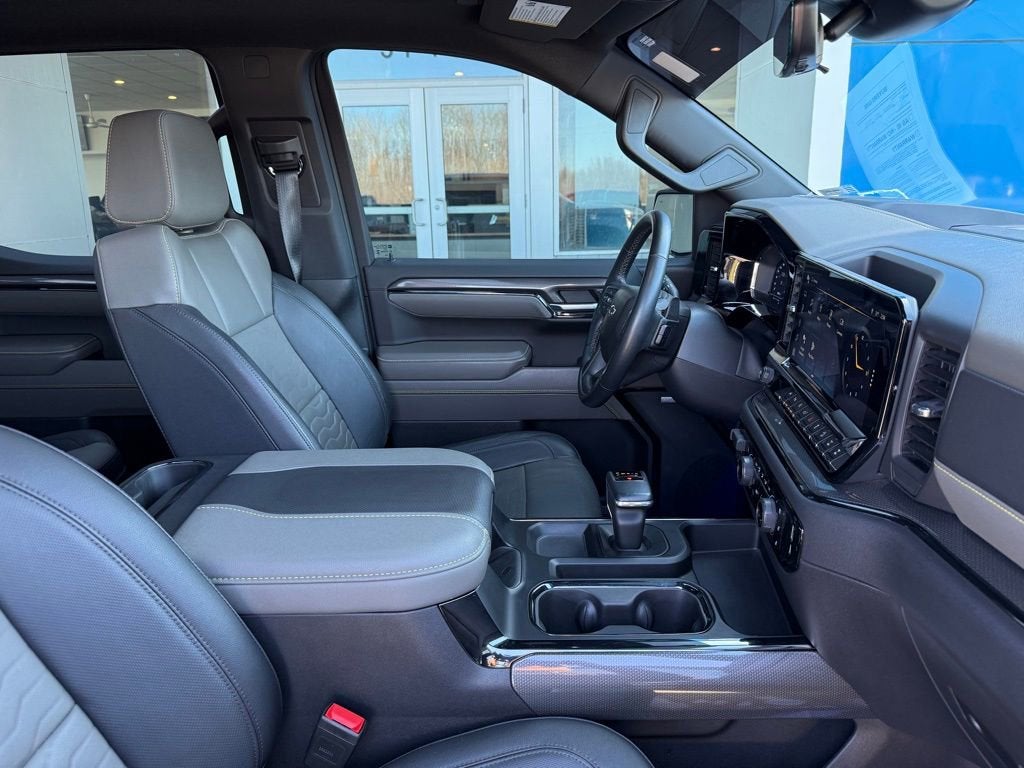 2023 Chevrolet Silverado 1500 ZR2