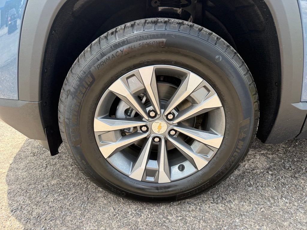 2027 Chevrolet Equinox AWD LT