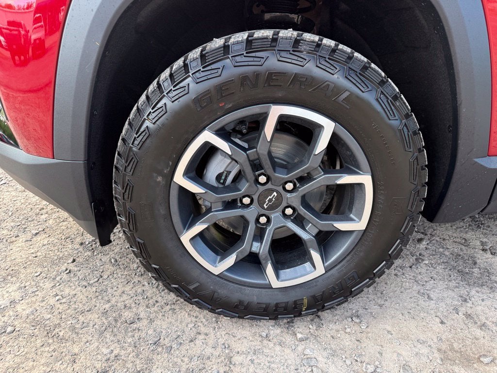 2027 Chevrolet Equinox ACTIV