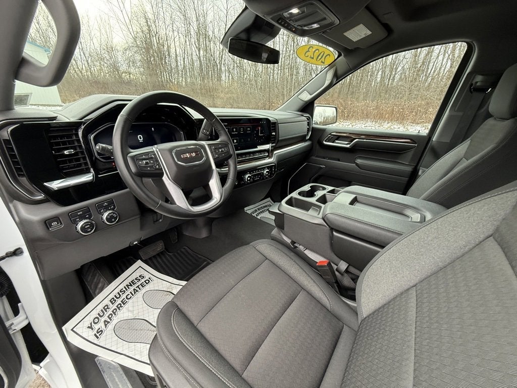 2023 GMC Sierra 1500 SLE