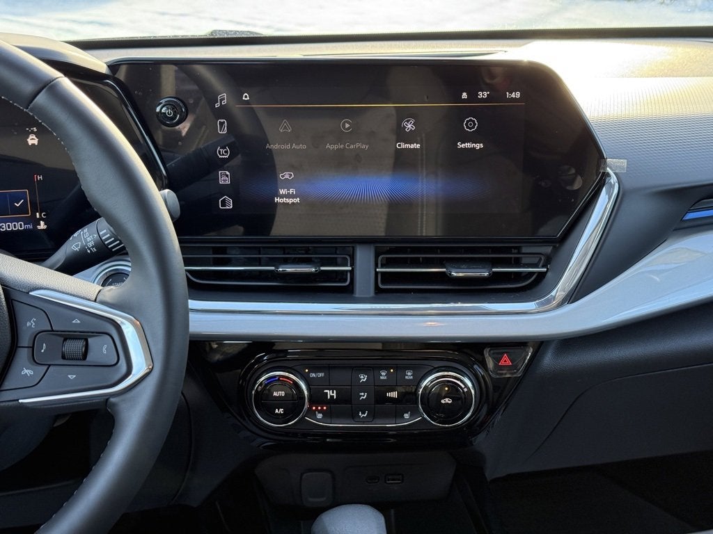 2025 Chevrolet Trax LT