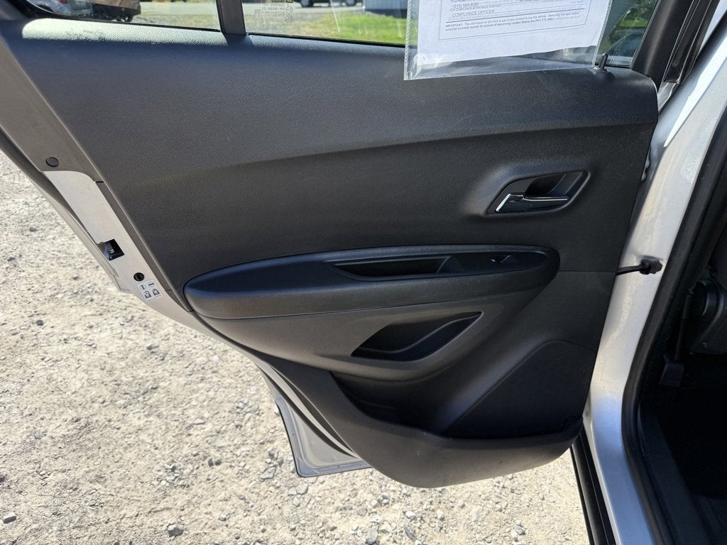 2022 Chevrolet Trax LS