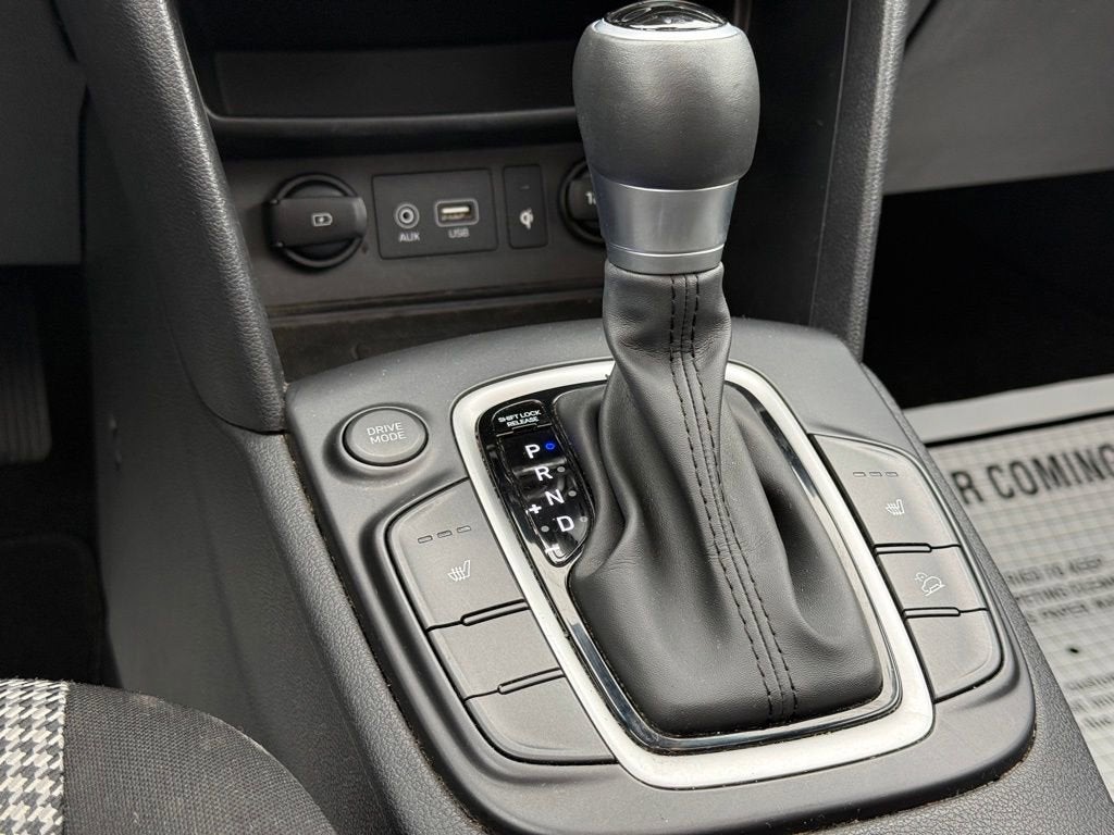 2020 Hyundai Kona SEL Plus